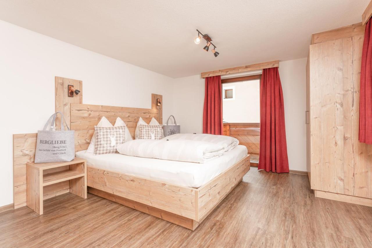 Ferienwohnungen Winnebach Gries  Esterno foto